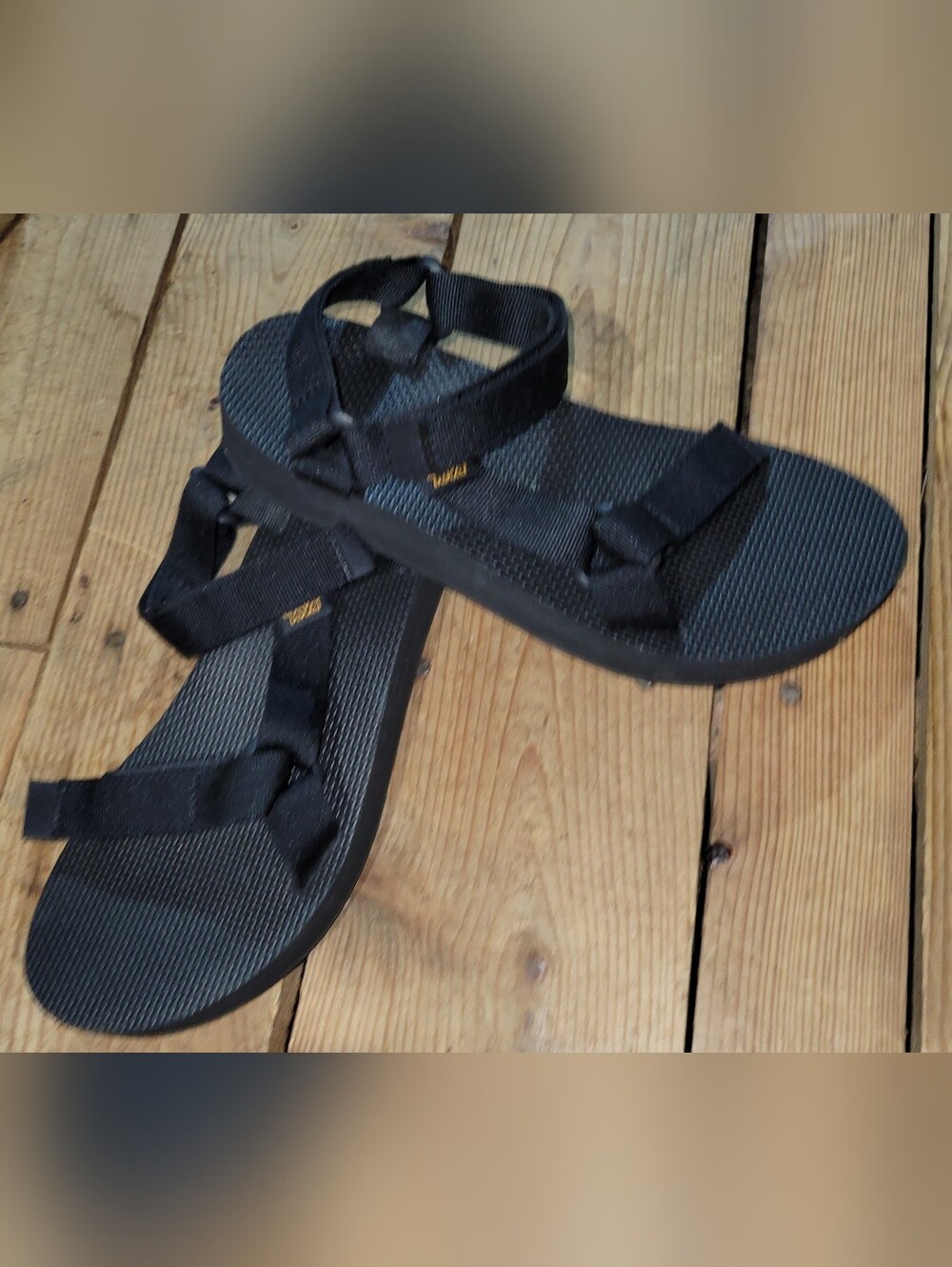Teva Original Universal Sandal Sz 8 worn once